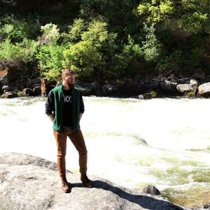 Meet your Posher, Devin